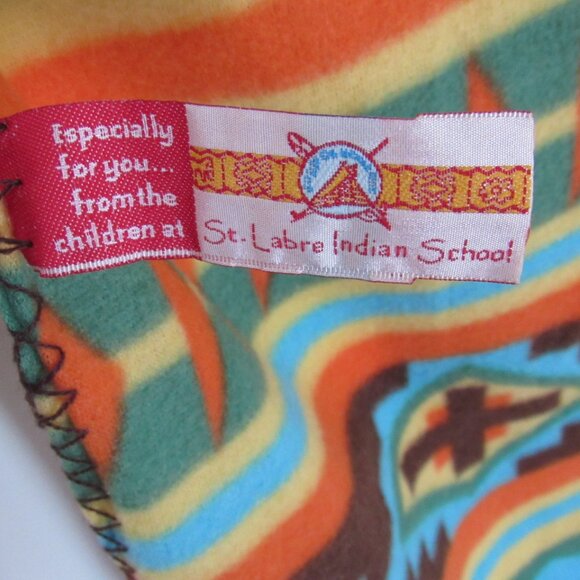 St Labre Indian School Vintage Throw Blanket Bear 100% Polyester Ashland Montana - Picture 4 of 9